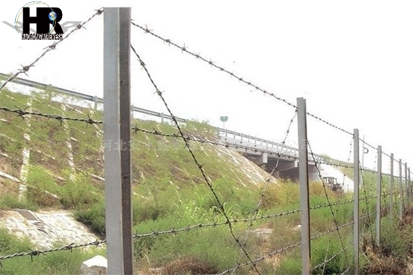 刀片刺繩在高鐵方面的應(yīng)用 刀片刺繩在高鐵方面的應(yīng)用